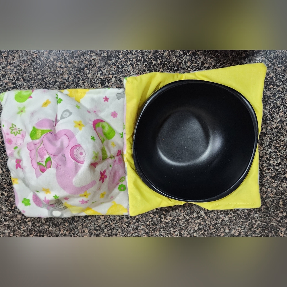 zoo animal themed bowl cozy